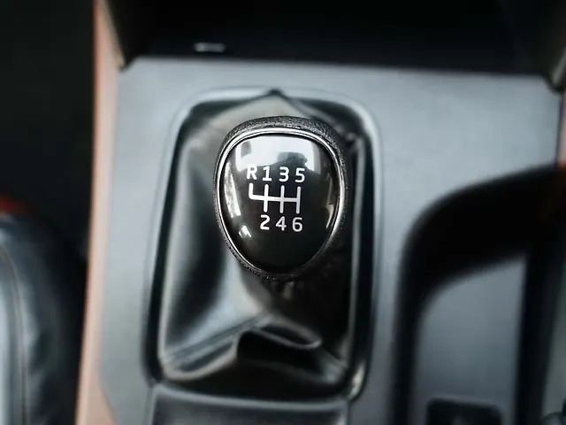 Used Mahindra Scorpio N Z6 Diesel MT 2WD 7 STR in Karnal