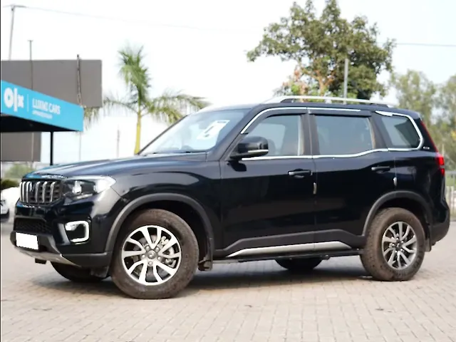 Used Mahindra Scorpio N Z6 Diesel MT 2WD 7 STR in Karnal