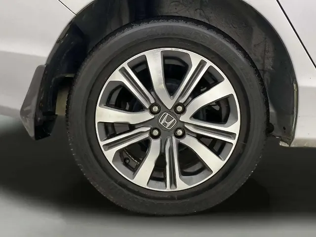 Used Honda City 4th Generation V CVT Petrol [2017-2019] in Ahmedabad