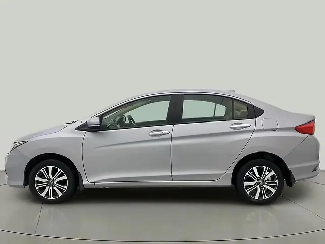 Used Honda City 4th Generation V CVT Petrol [2017-2019] in Ahmedabad