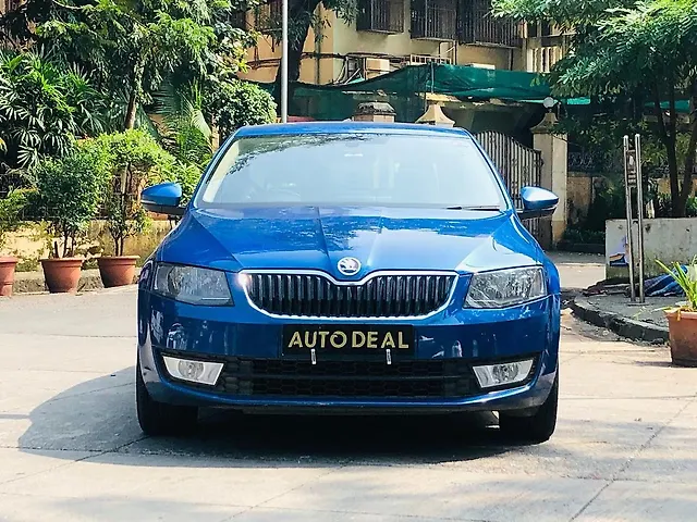 Used 2014 Skoda Octavia in Mumbai