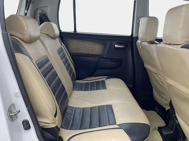 Used Maruti Suzuki Wagon R 1.0 [2014-2019] VXI AMT in Ahmedabad