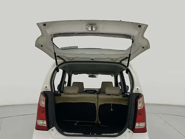 Used Maruti Suzuki Wagon R 1.0 [2014-2019] VXI AMT in Ahmedabad