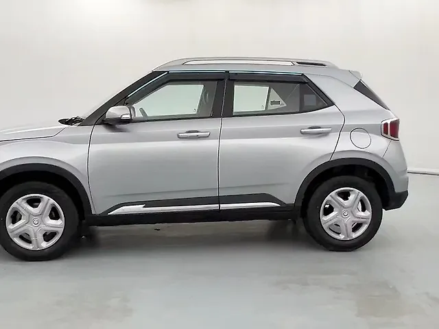 Used Hyundai Venue SX 1.5 Diesel in Lucknow