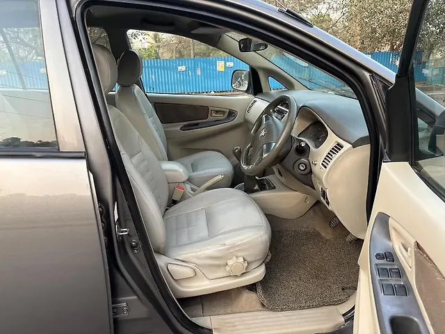Used Toyota Innova [2013-2014] 2.5 G 7 STR BS-IV in Thane