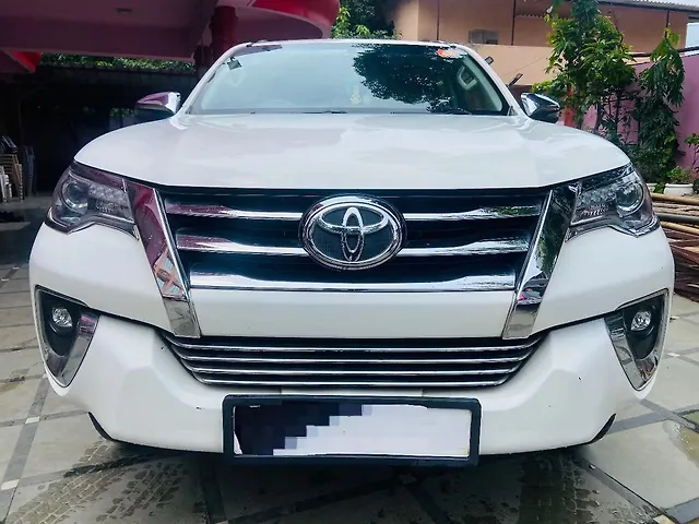 Used 2019 Toyota Fortuner in Navi Mumbai