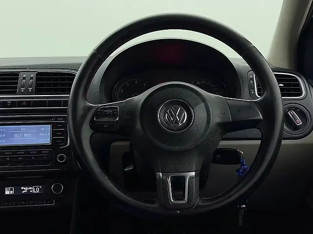 Used Volkswagen Polo [2012-2014] Highline1.2L (P) in Delhi