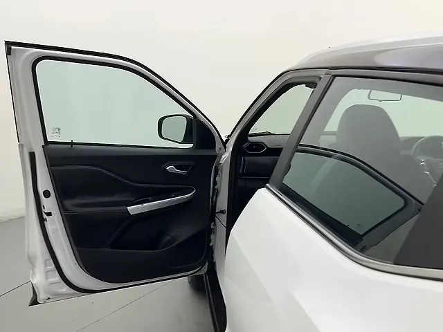 Used Nissan Magnite [2020-2024] XV Premium Turbo CVT [2020] in Delhi