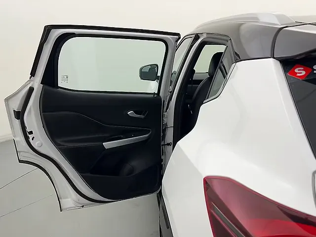 Used Nissan Magnite [2020-2024] XV Premium Turbo CVT [2020] in Delhi