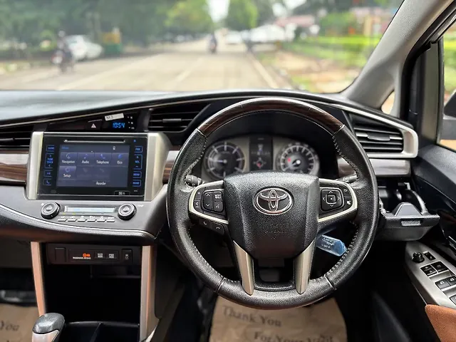 Used Toyota Innova Crysta [2016-2020] 2.8 ZX AT 7 STR [2016-2020] in Chandigarh