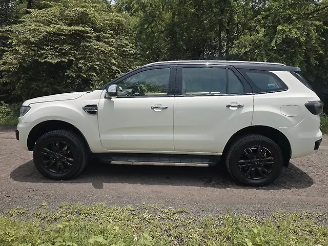 Used Ford Endeavour [2016-2019] Titanium 2.2 4x2 AT [2016-2018] in Nashik