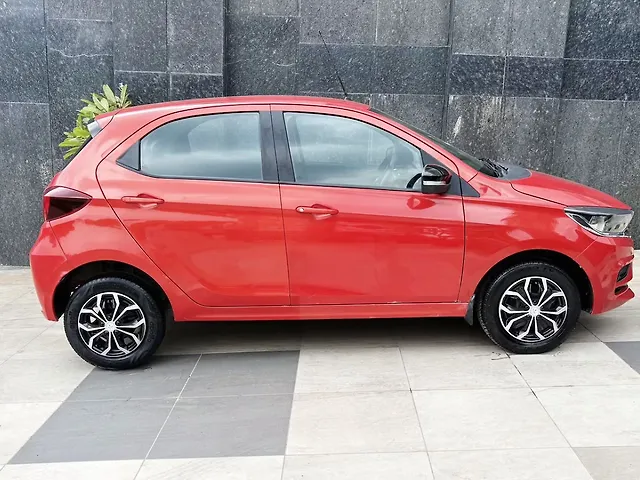 Used Tata Tiago XT CNG [2022-2023] in Delhi