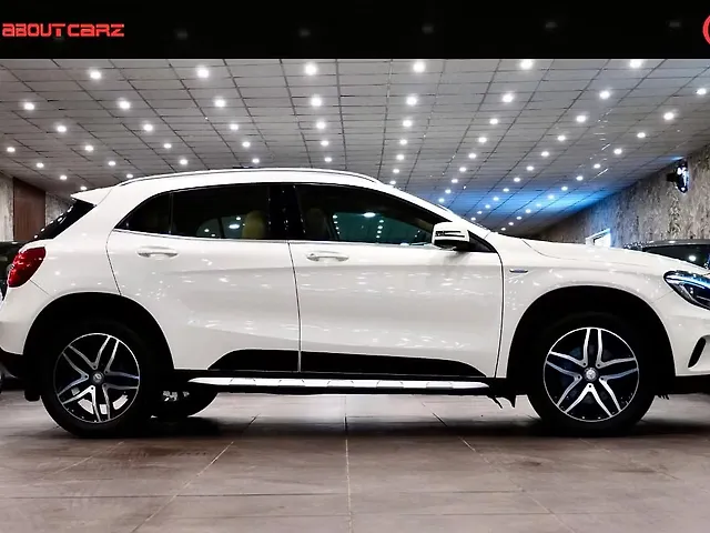 Used Mercedes-Benz GLA [2017-2020] 200 Urban Edition in Delhi