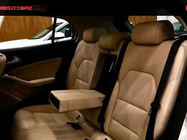 Used Mercedes-Benz GLA [2017-2020] 200 Urban Edition in Delhi
