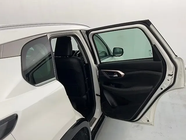 Used Maruti Suzuki Grand Vitara Alpha Plus Intelligent Hybrid eCVT [2023-2025] in Lucknow