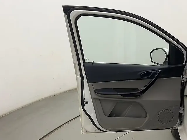 Used Tata Tiago [2016-2020] Revotron XZ in Mumbai
