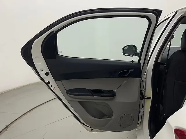 Used Tata Tiago [2016-2020] Revotron XZ in Mumbai
