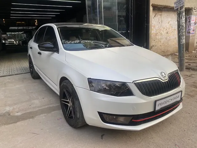 Used Skoda Octavia [2015-2017] 2.0 TDI CR Ambition in Delhi