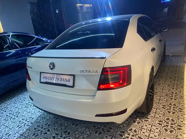 Used Skoda Octavia [2015-2017] 2.0 TDI CR Ambition in Delhi
