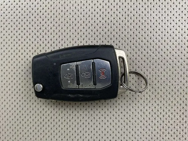 Used Mahindra XUV300 [2019-2024] W8 (O) 1.2 Petrol in Hyderabad