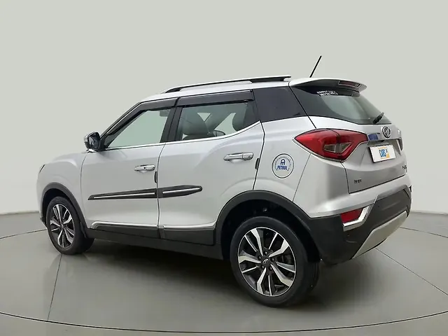 Used Mahindra XUV300 [2019-2024] W8 (O) 1.2 Petrol in Hyderabad