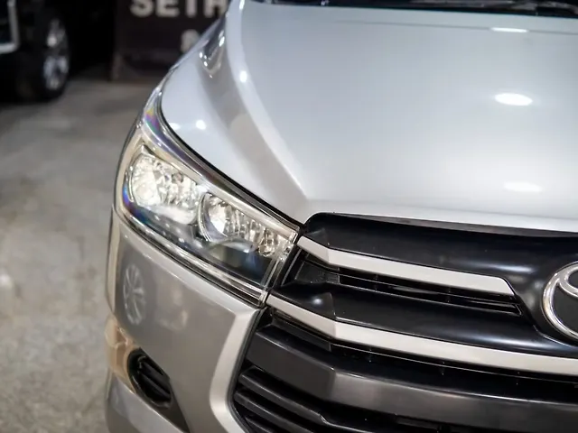 Used Toyota Innova Crysta [2016-2020] 2.8 GX AT 7 STR [2016-2020] in Delhi
