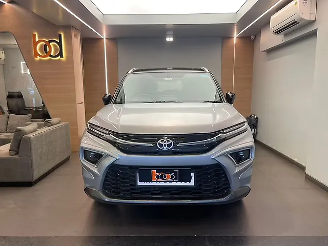 Used 2024 Toyota Urban Cruiser Hyryder in Mumbai