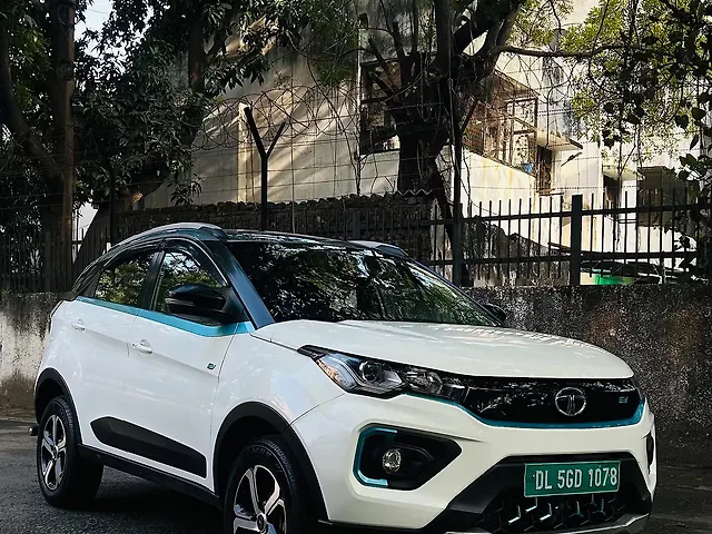 Used 2022 Tata Nexon EV in Delhi