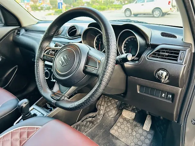 Used Maruti Suzuki Swift [2021-2024] ZXi AMT in Chandigarh