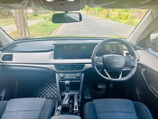 Used Mahindra XUV700 AX 5 Diesel AT 5 STR [2021] in Chandigarh
