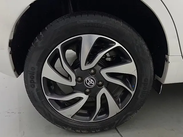 Used Toyota Glanza [2019-2022] V in Delhi