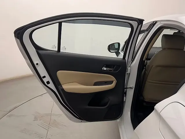 Used Honda City 4th Generation VX CVT Petrol in Pune