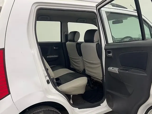 Used Maruti Suzuki Wagon R 1.0 [2010-2013] VXi in Ahmedabad
