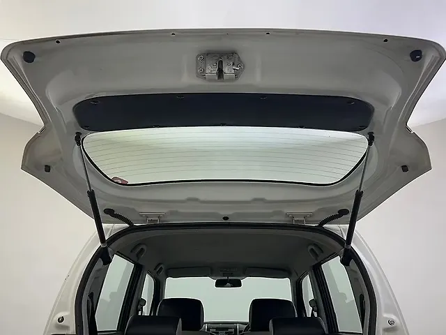 Used Maruti Suzuki Wagon R 1.0 [2010-2013] VXi in Ahmedabad