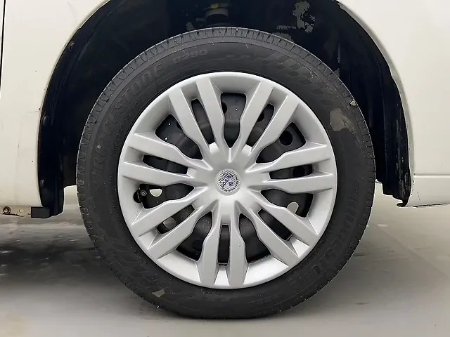 Used Maruti Suzuki Wagon R 1.0 [2010-2013] VXi in Ahmedabad
