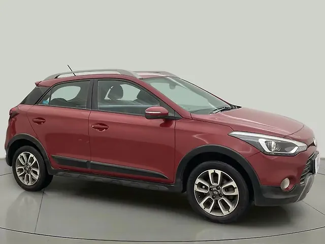 Used 2015 Hyundai i20 Active in Pune