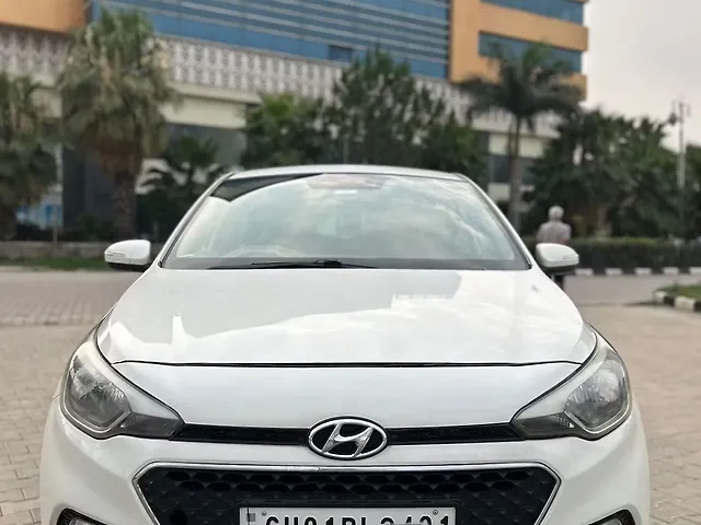 Used Hyundai Elite i20 [2016-2017] Sportz 1.4 CRDI [2016-2017] in Chandigarh