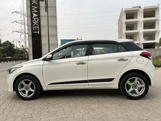 Used Hyundai Elite i20 [2016-2017] Sportz 1.4 CRDI [2016-2017] in Chandigarh