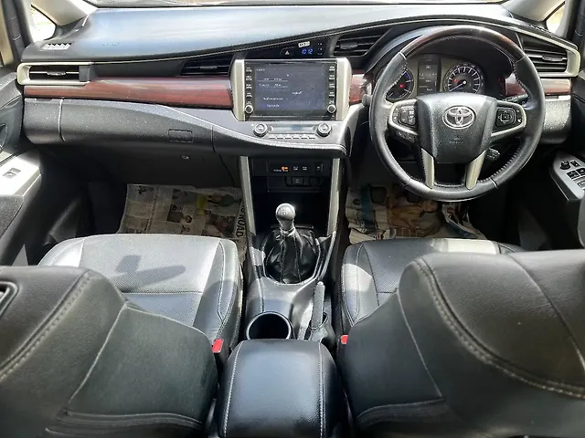 Used Toyota Innova Crysta [2016-2020] 2.4 ZX 7 STR [2016-2020] in Bangalore