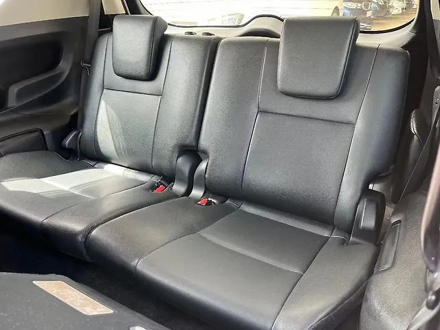Used Toyota Innova Crysta [2016-2020] 2.4 ZX 7 STR [2016-2020] in Bangalore