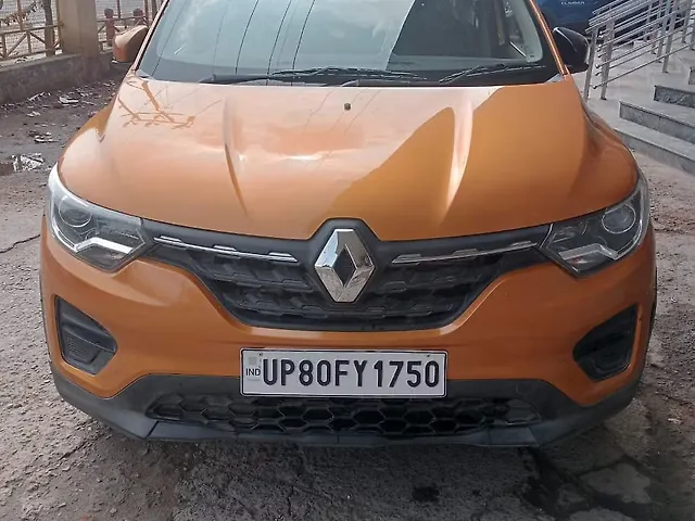 Used 2021 Renault Triber in Agra