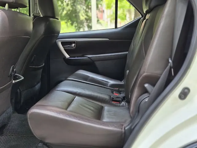 Used Toyota Fortuner [2016-2021] 2.8 4x4 AT [2016-2020] in Delhi