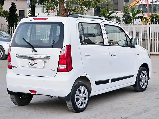Used Maruti Suzuki Wagon R 1.0 [2014-2019] VXI in Ahmedabad