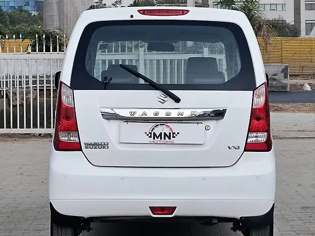 Used Maruti Suzuki Wagon R 1.0 [2014-2019] VXI in Ahmedabad