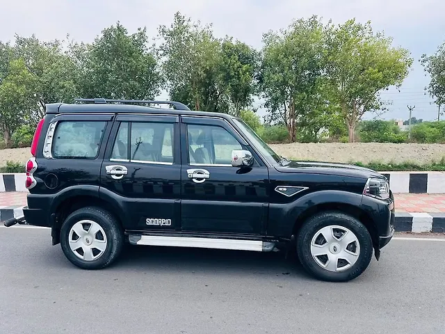 Used Mahindra Scorpio 2021 S5 2WD 7 STR in Lucknow