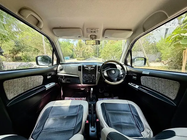 Used Maruti Suzuki Wagon R 1.0 [2014-2019] VXI AMT in Ahmedabad