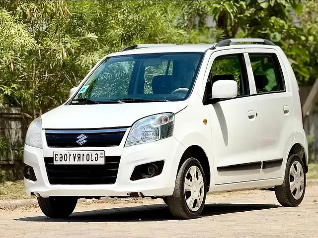 Used Maruti Suzuki Wagon R 1.0 [2014-2019] VXI AMT in Ahmedabad