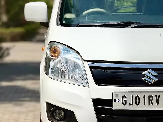 Used Maruti Suzuki Wagon R 1.0 [2014-2019] VXI AMT in Ahmedabad
