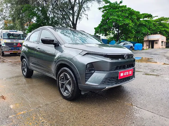 Used Tata Nexon Fearless Plus (PS) 1.2 Petrol 7DCA Dark Edition in Mumbai