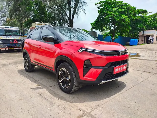 Used Tata Nexon Fearless Plus (S) 1.2 Petrol 7DCA Dual Tone [2023-2025] in Mumbai